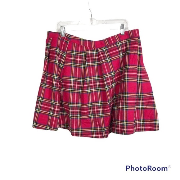Modcloth Dangerfield red plaid school girl skirt size 16 NWT - Picture 3 of 8